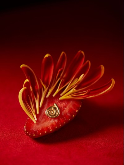 Dione Earrings Small