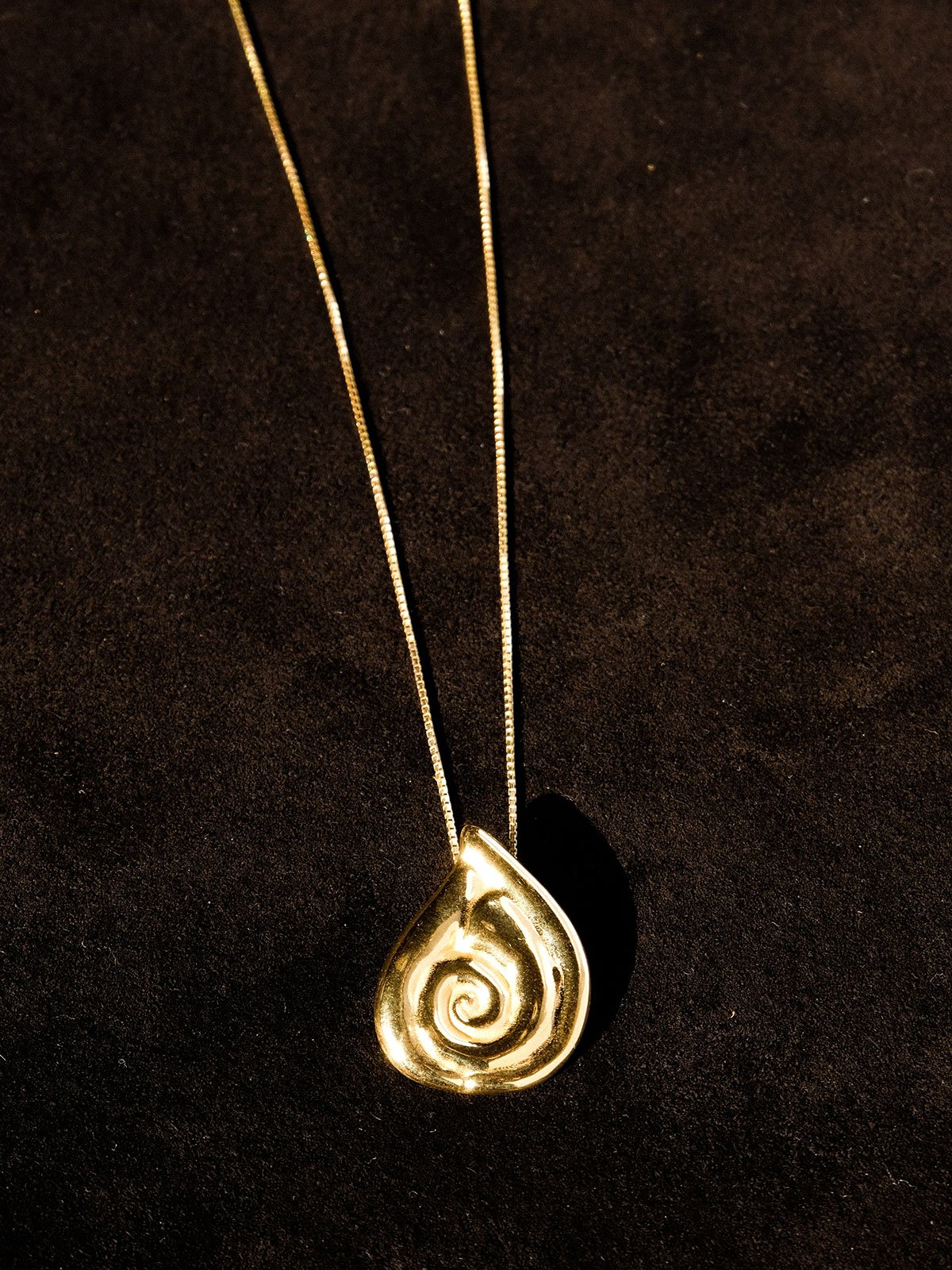 Dione Pendant Large