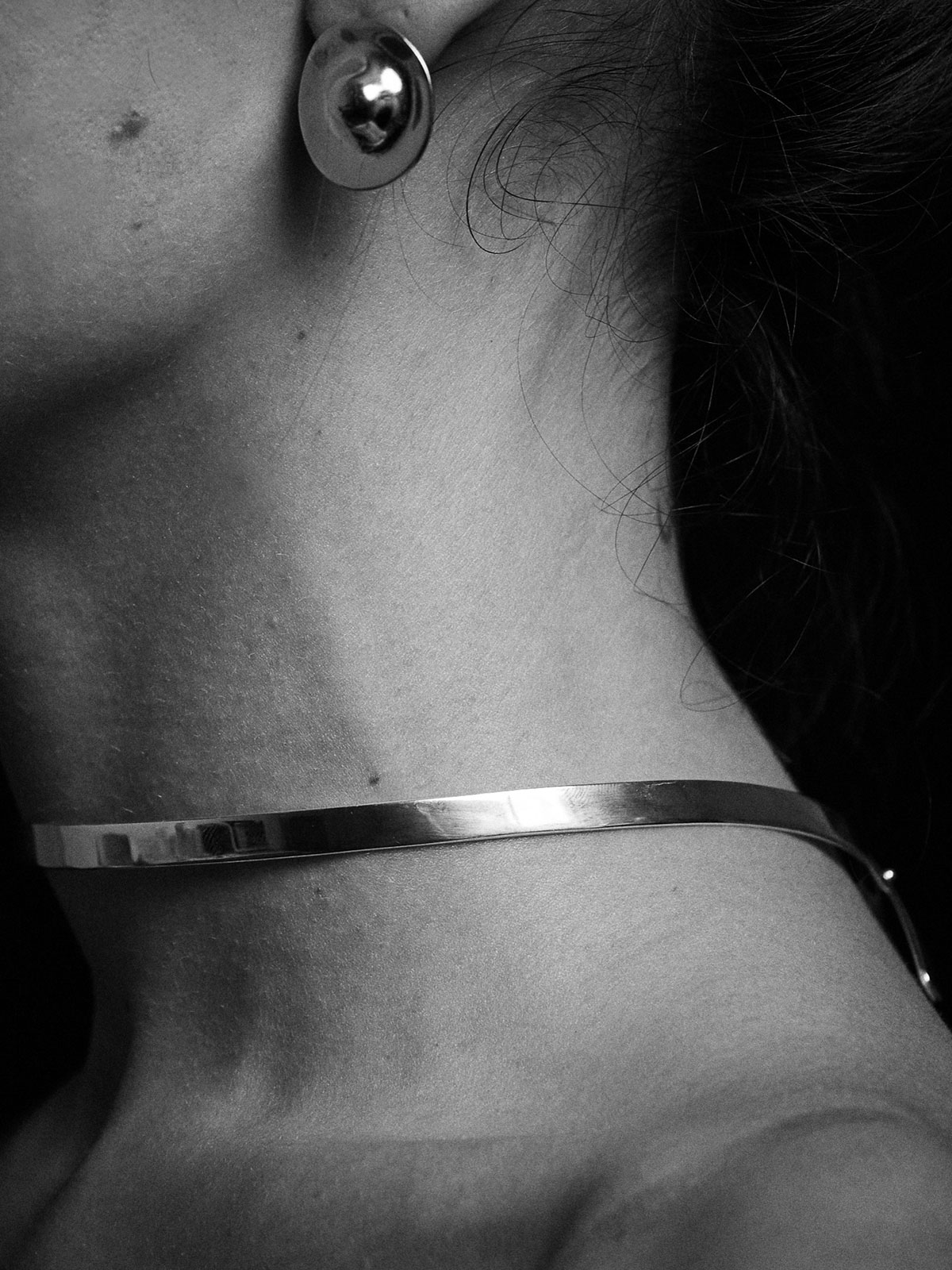 Crossed Choker Crossed Choker