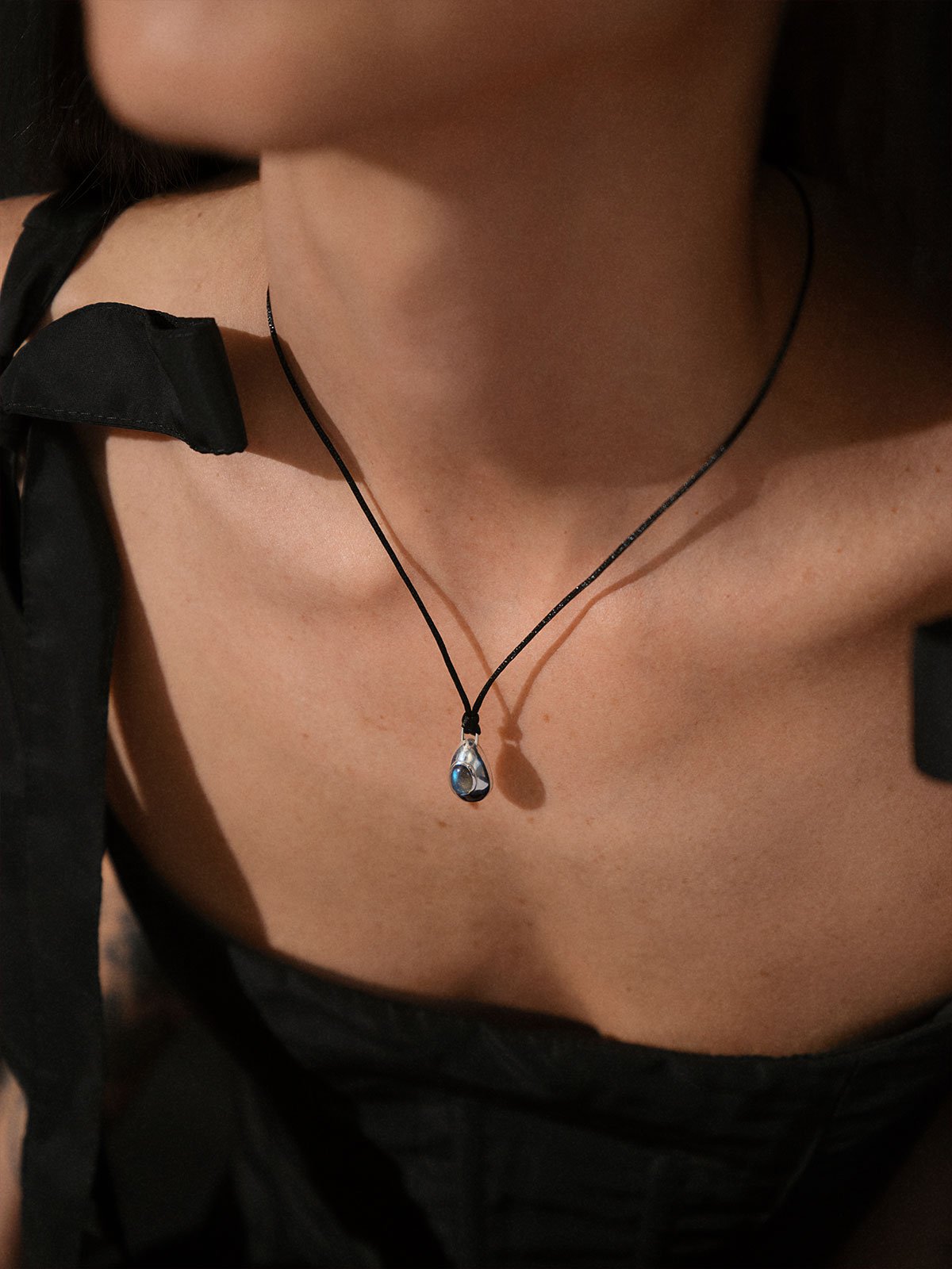 Leonor Pendant Petite Leonor Pendant Petite